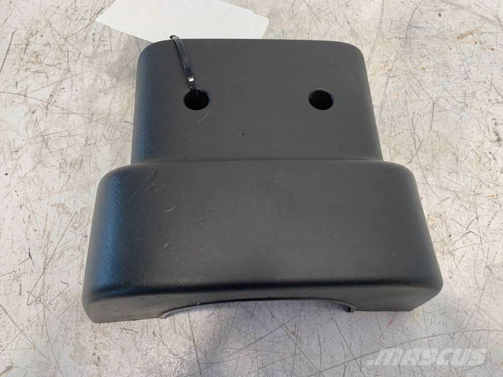 Volvo VNL Haszonjárművek - Egyéb