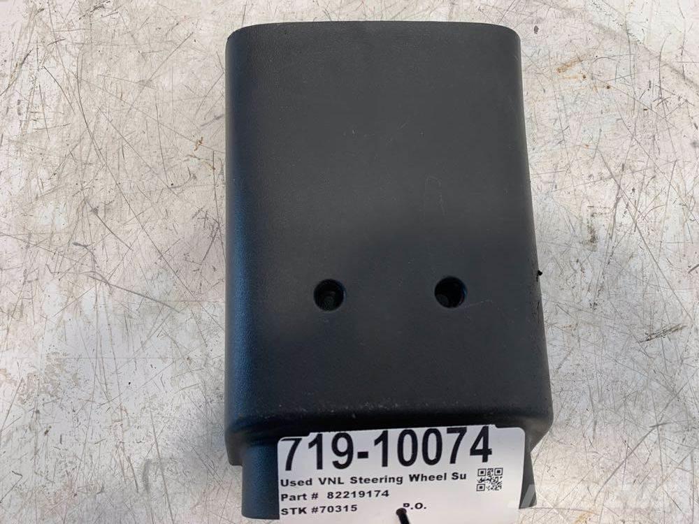 Volvo VNL Haszonjárművek - Egyéb