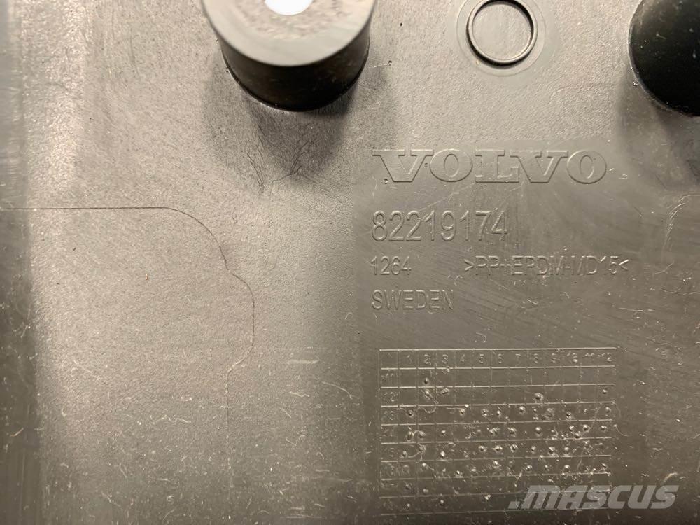 Volvo VNL Haszonjárművek - Egyéb