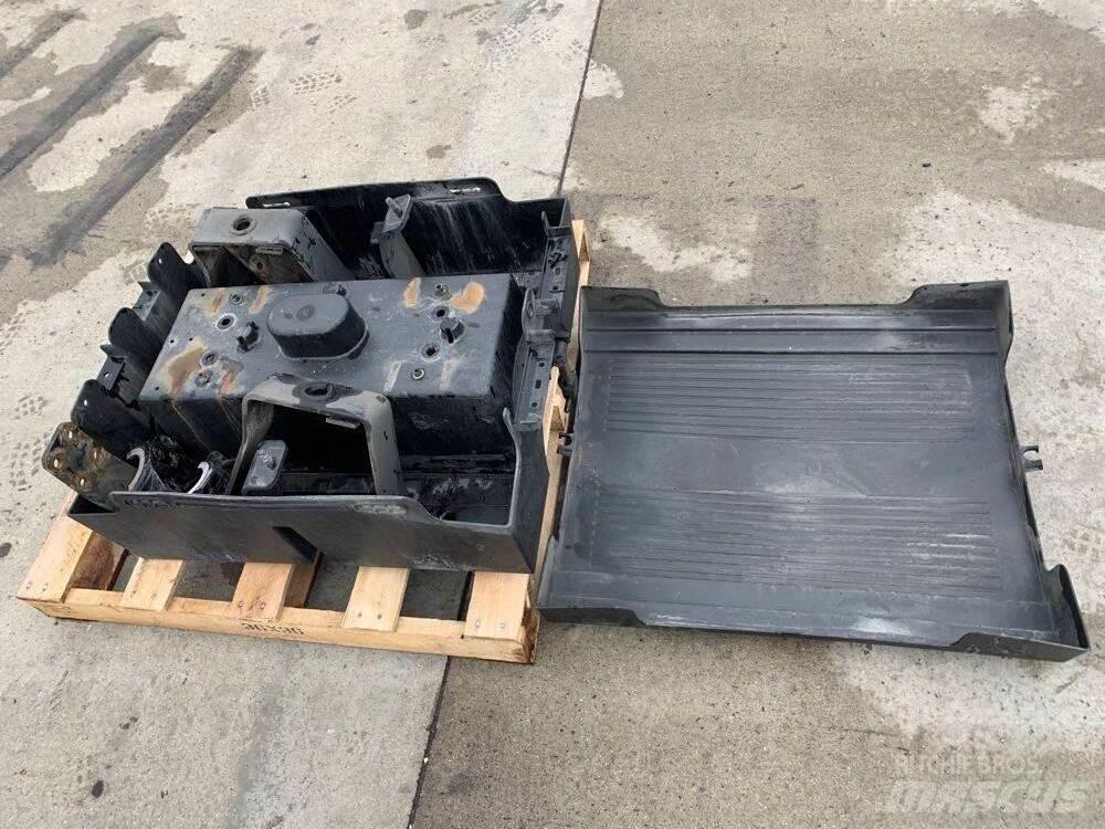 Volvo VNL Haszonjárművek - Egyéb