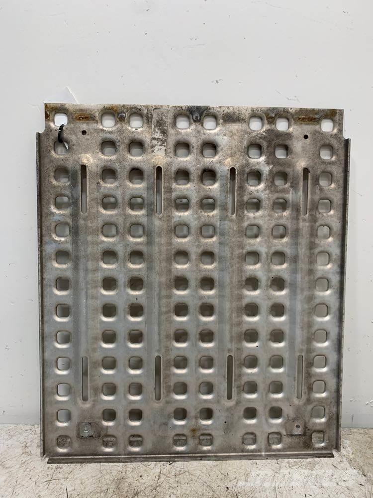 Volvo VNL Haszonjárművek - Egyéb