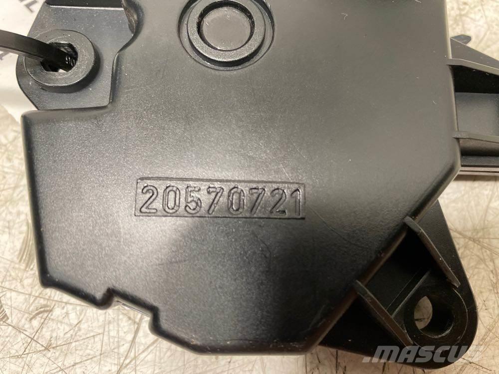 Volvo VNL Haszonjárművek - Egyéb