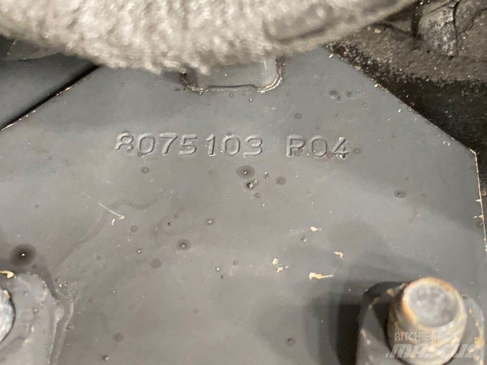 Volvo VNL Haszonjárművek - Egyéb