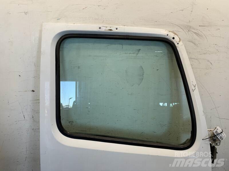 Volvo VNL Haszonjárművek - Egyéb
