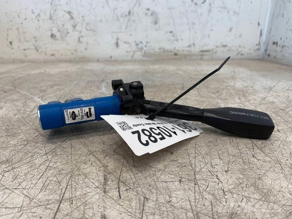 Volvo VNL Haszonjárművek - Egyéb