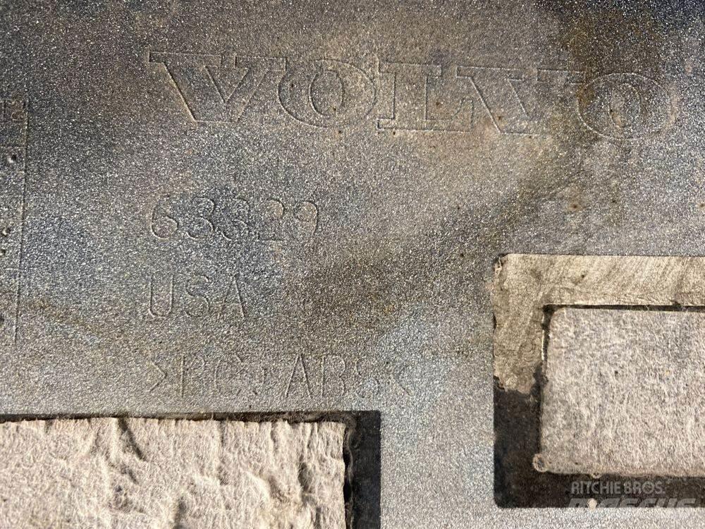 Volvo VNL Vezetőfülke és belső tartozékok