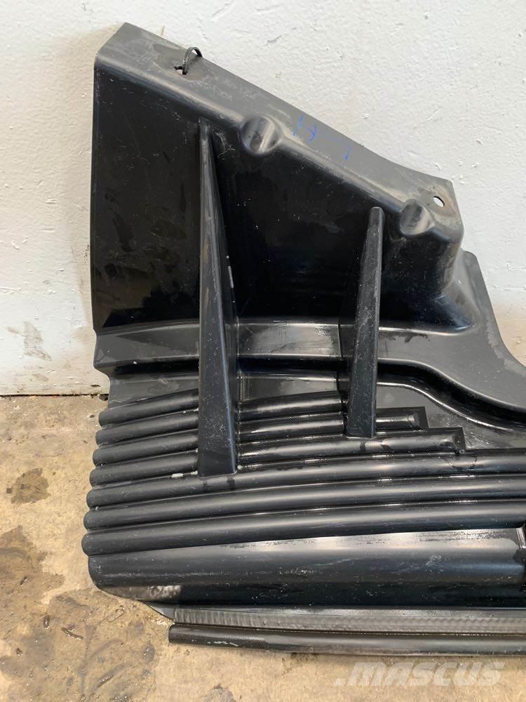 Volvo VNL Haszonjárművek - Egyéb