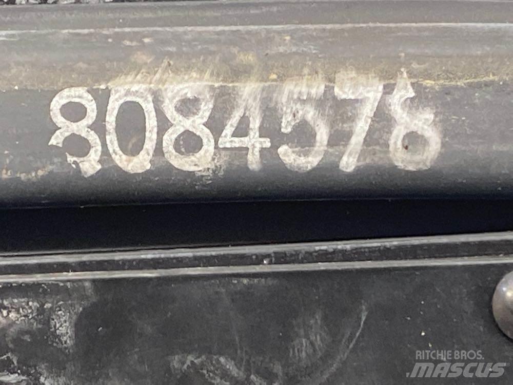 Volvo VNL Vezetőfülke és belső tartozékok