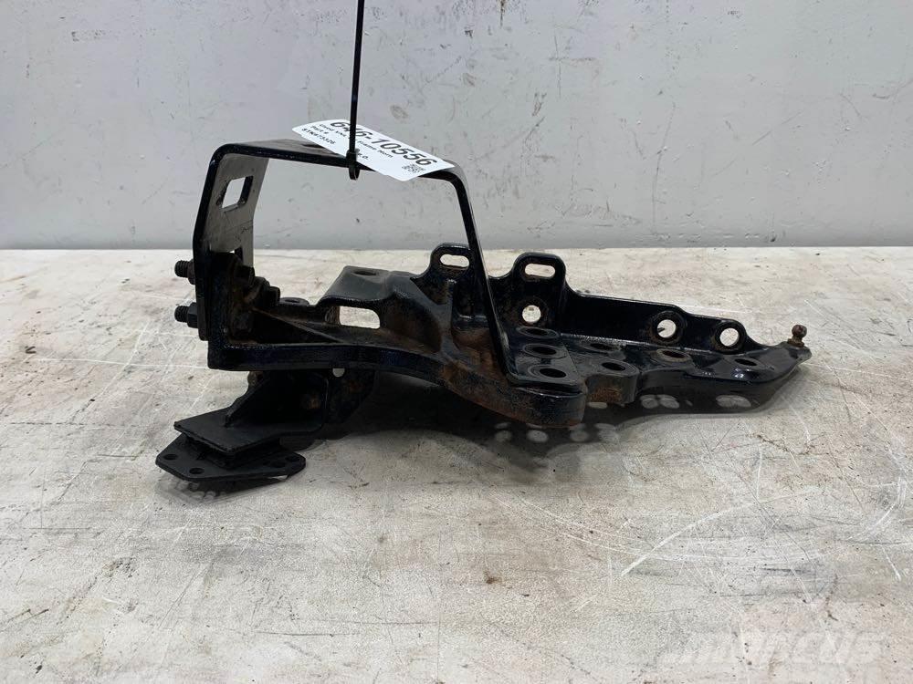 Volvo VNL Haszonjárművek - Egyéb