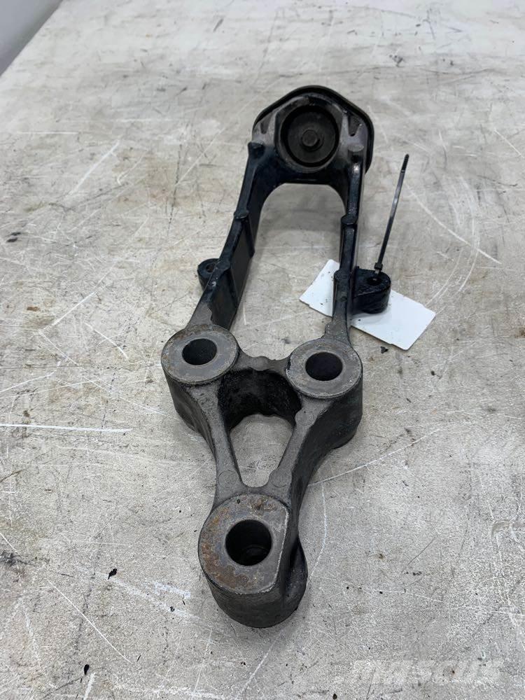 Volvo VNL Haszonjárművek - Egyéb