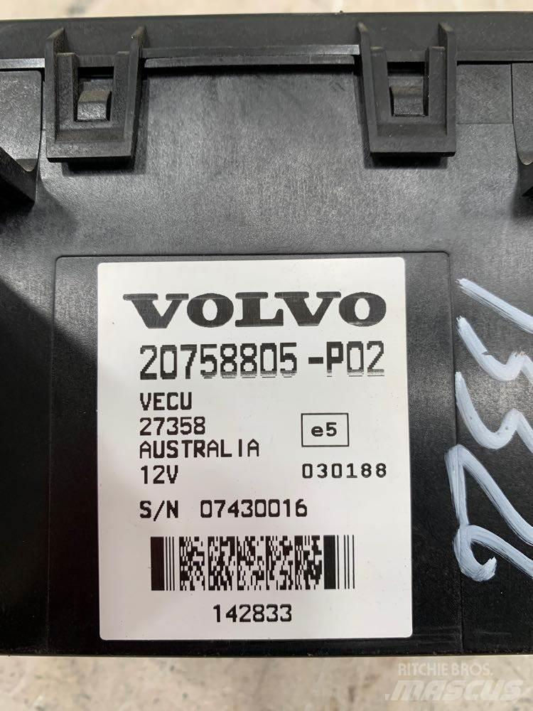 Volvo VNL Vezetőfülke és belső tartozékok