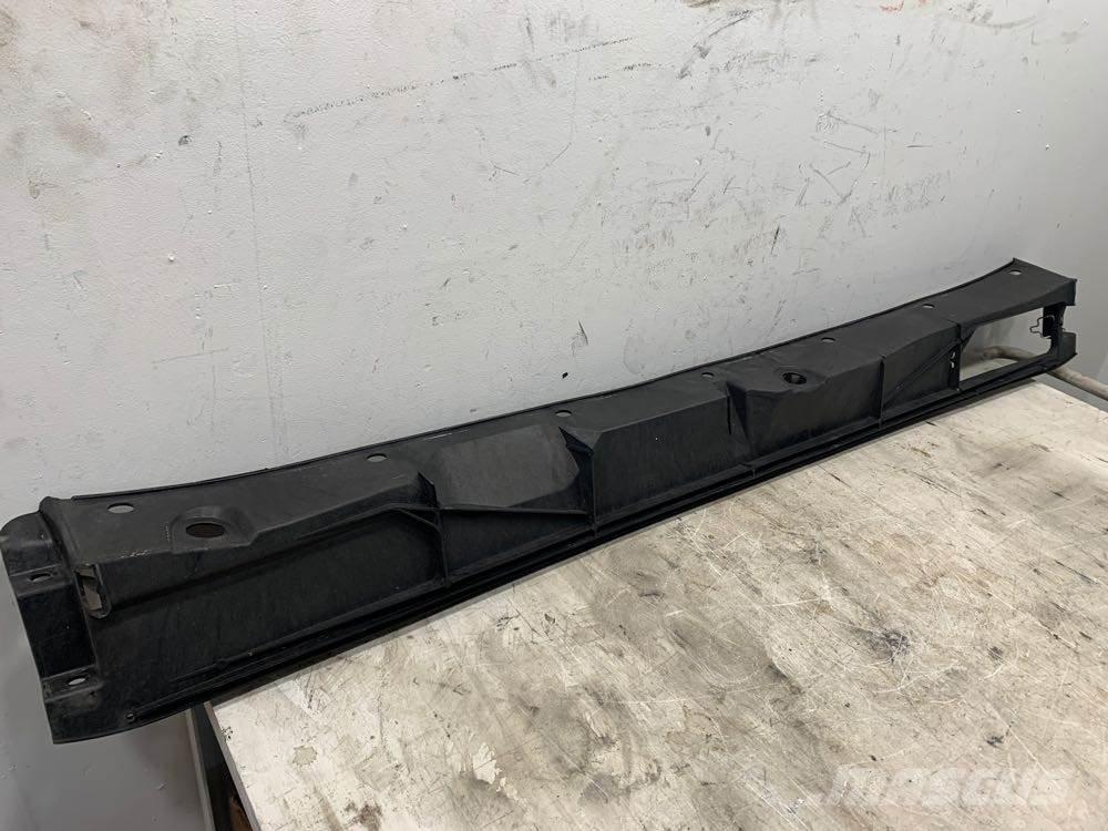 Volvo VNL Haszonjárművek - Egyéb