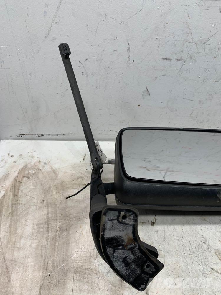 Volvo VNL Haszonjárművek - Egyéb