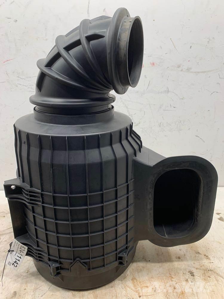 Volvo VNL Haszonjárművek - Egyéb