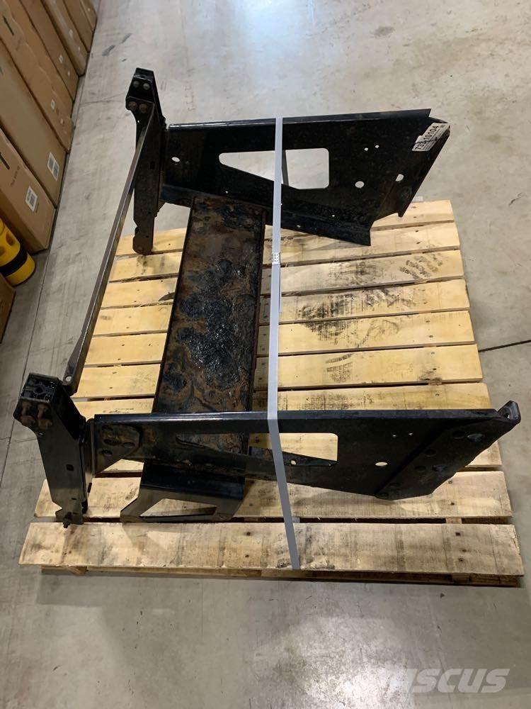 Volvo VNL Haszonjárművek - Egyéb