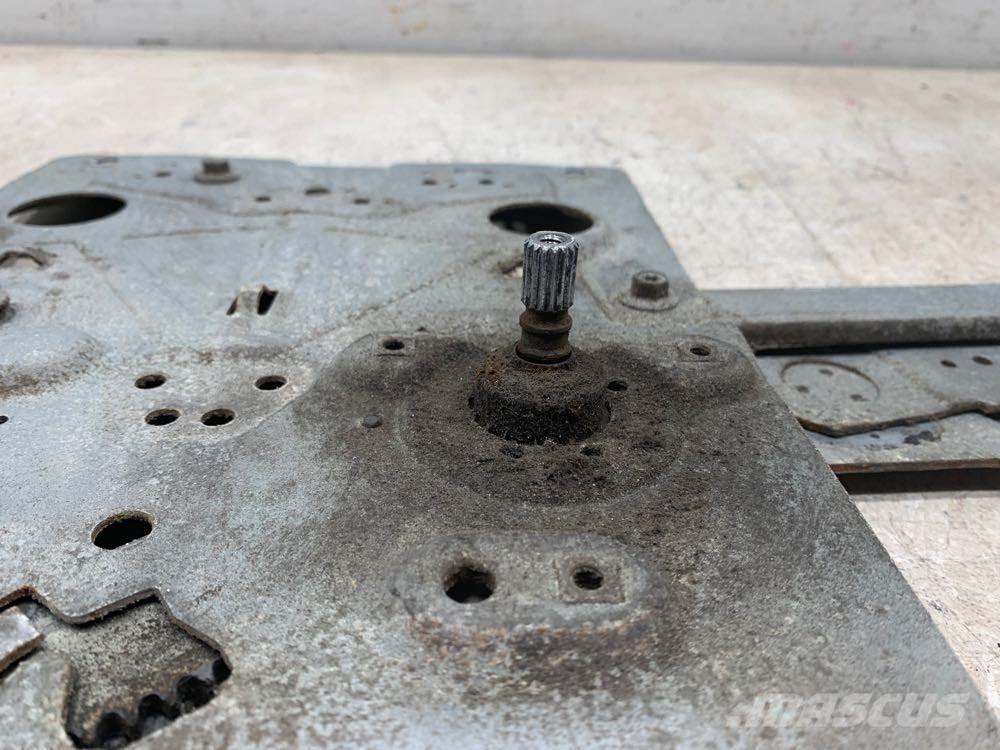 Volvo VNL Haszonjárművek - Egyéb