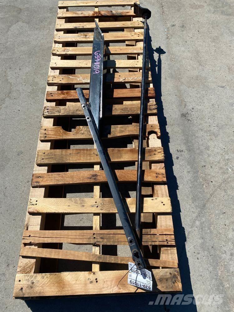 Volvo VNL Haszonjárművek - Egyéb