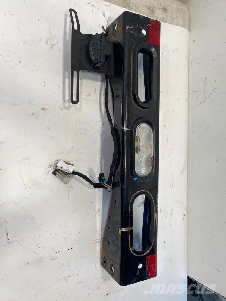 Volvo VNL Haszonjárművek - Egyéb