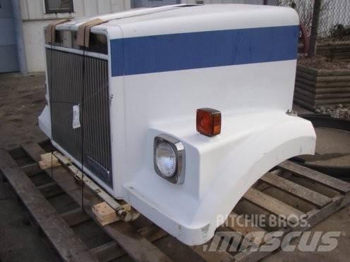 Volvo WC Vezetőfülke és belső tartozékok