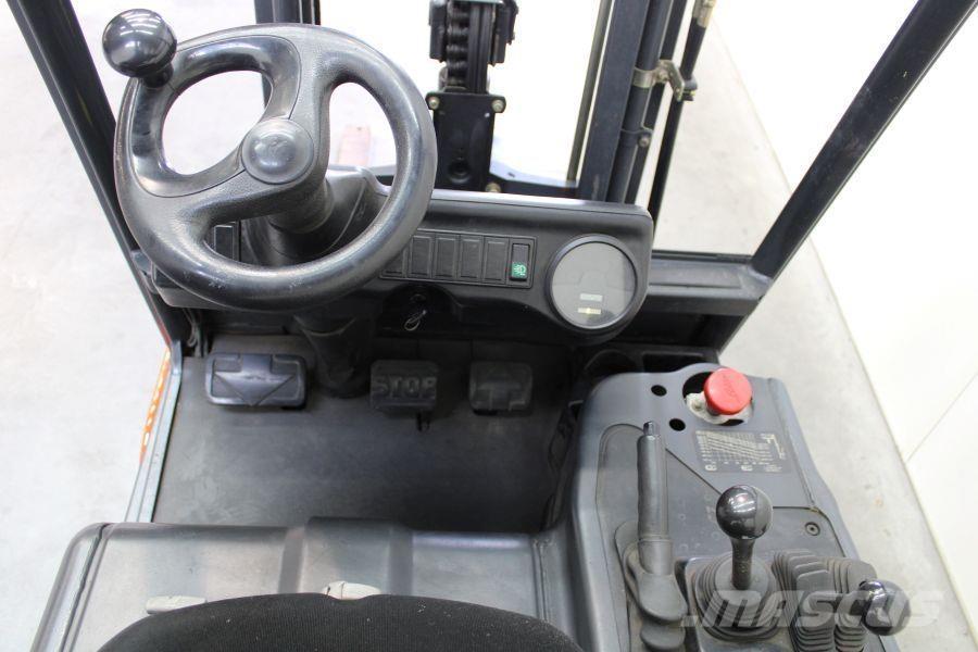 Linde E 16C Elektromos targoncák