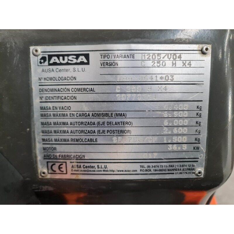 Ausa C250H Tereptargonca