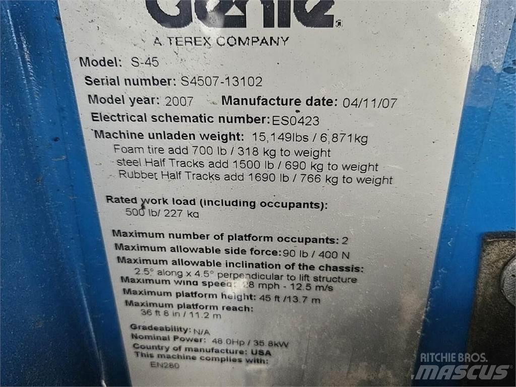 Genie S-45 Teleszkópos emelők