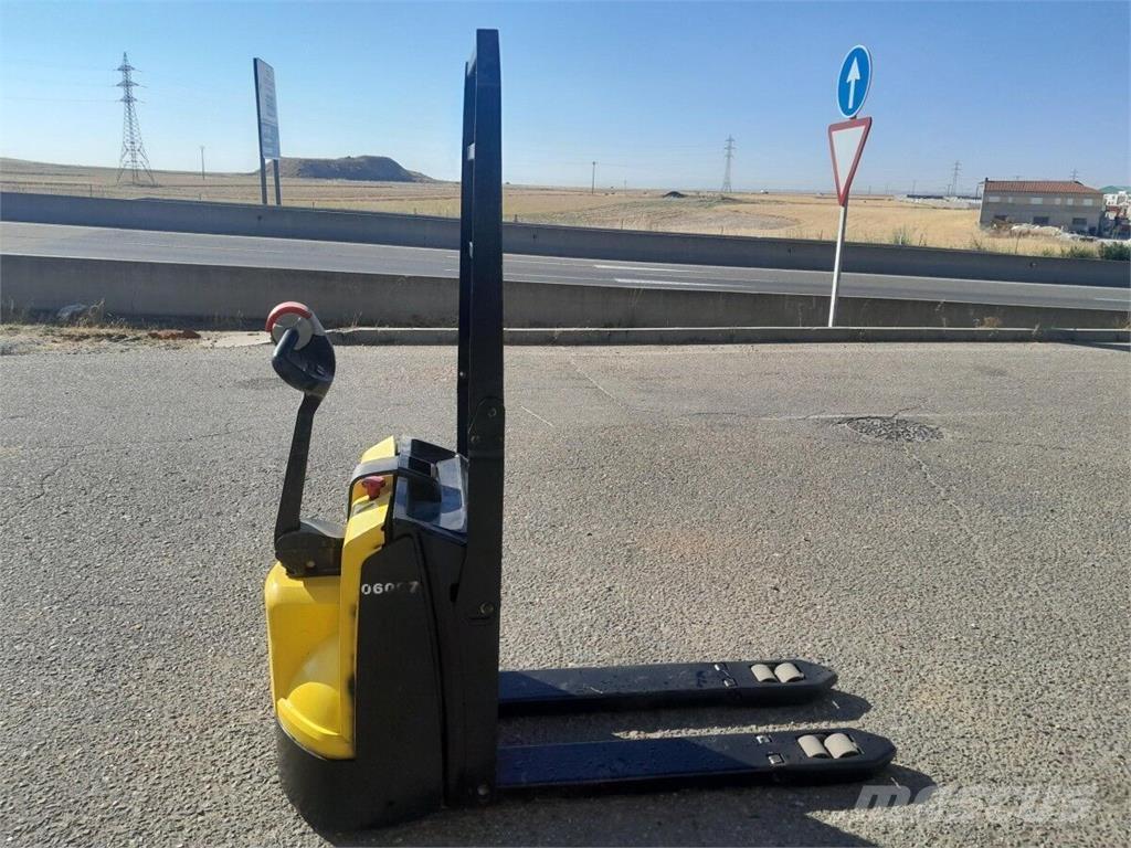 Hyster P1.6 Anyagmozgatás - Egyebek