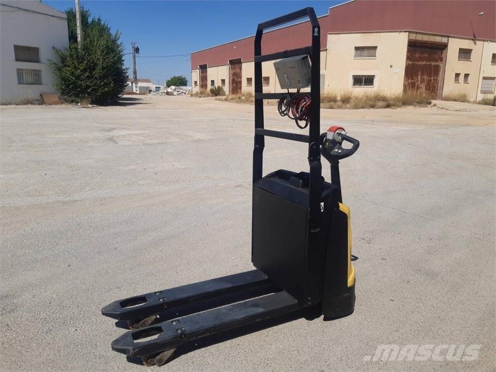 Hyster P1.6 Anyagmozgatás - Egyebek