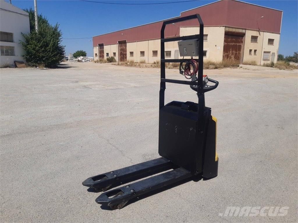 Hyster P1.6 Anyagmozgatás - Egyebek