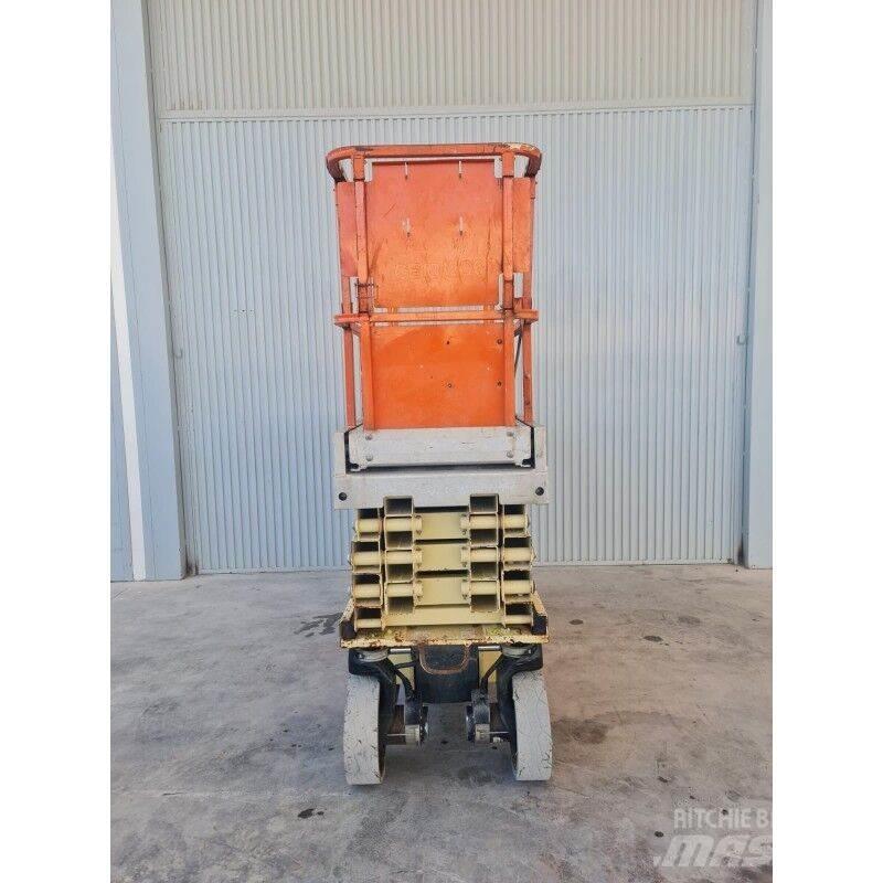 JLG 2630 ES Ollós emelők