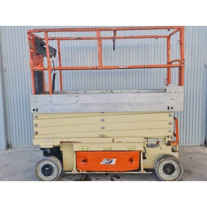 JLG 2630 ES Ollós emelők