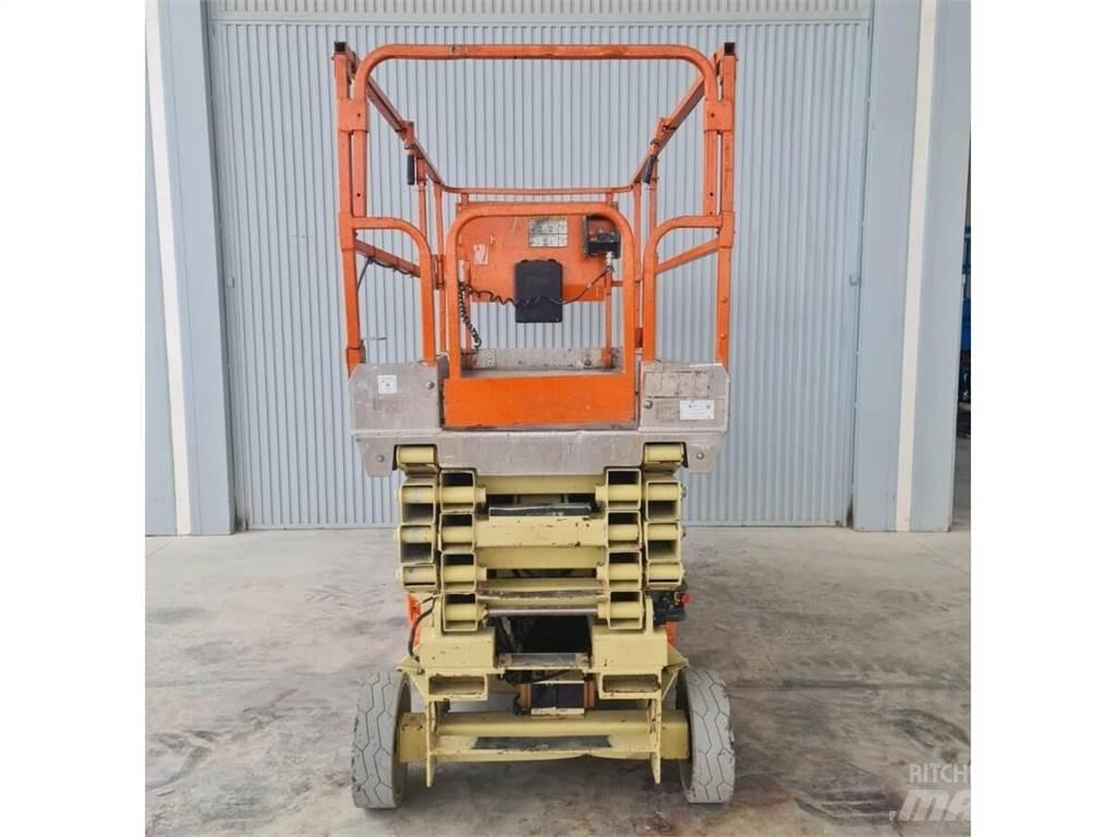 JLG 3246ES Ollós emelők
