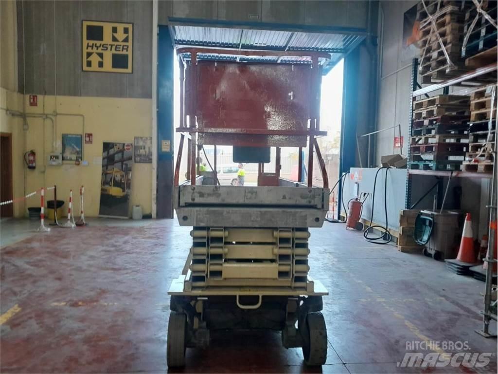 JLG 3246ES Ollós emelők