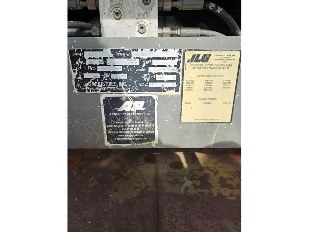JLG 4394RT Ollós emelők
