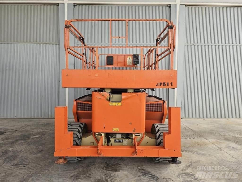 JLG 4394RT Ollós emelők