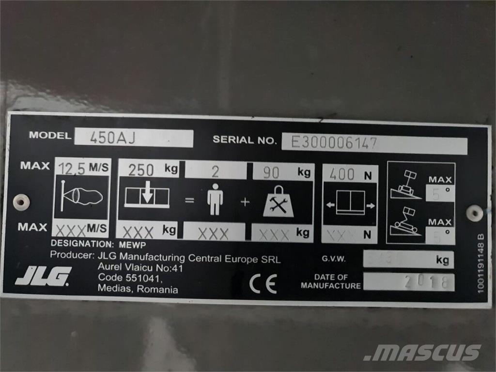 JLG 450AJ Karos emelők