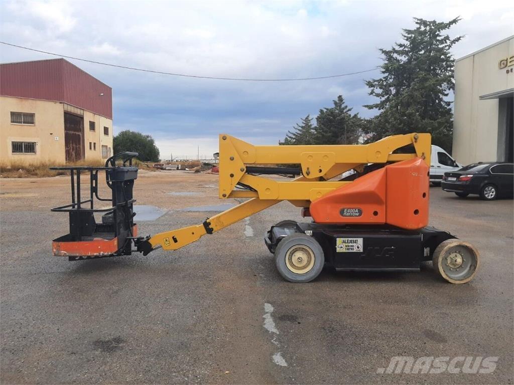 JLG E400AN Karos emelők