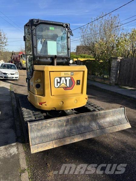 CAT 305C R Mini kotrók < 7t