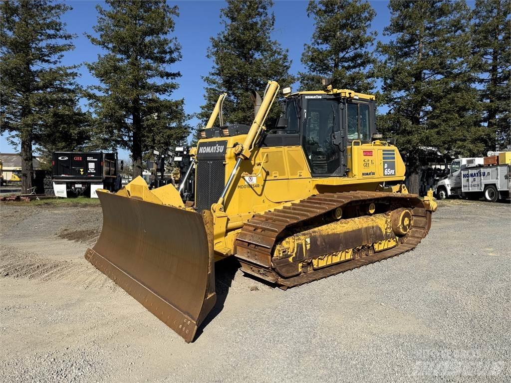 Komatsu D65PX-18 lánctalpas dózerek