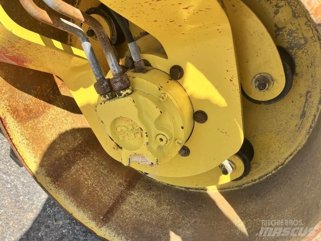 Bomag BW 120 AD-4 Ikerdobos hengerek