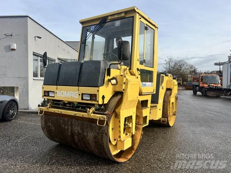 Bomag BW 151 AD-2 Ikerdobos hengerek