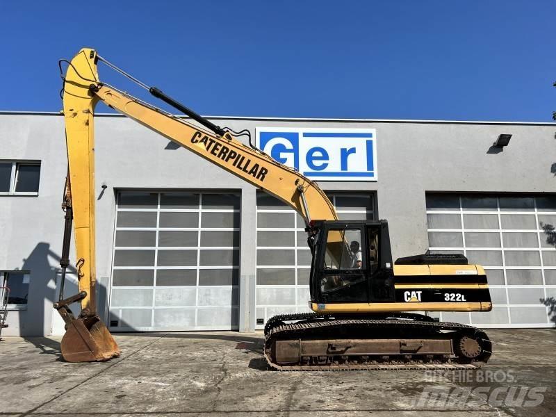 CAT 322 L Bontásra használt kotrók