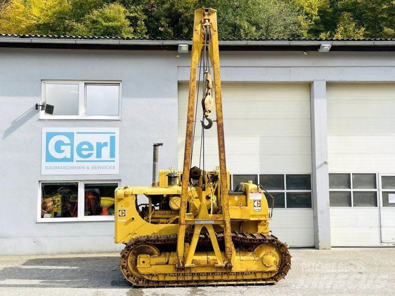 CAT 571G Csőfektető dózerek