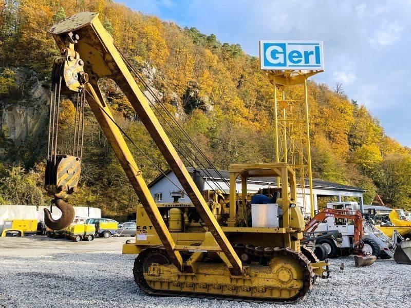 CAT 583H Csőfektető dózerek