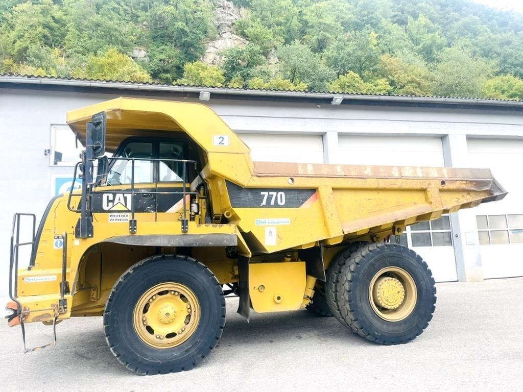 CAT 770 Csuklósdömperek