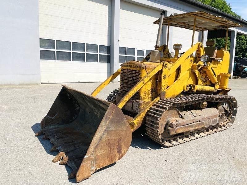 CAT 933F Lánctalpas homlokrakodók