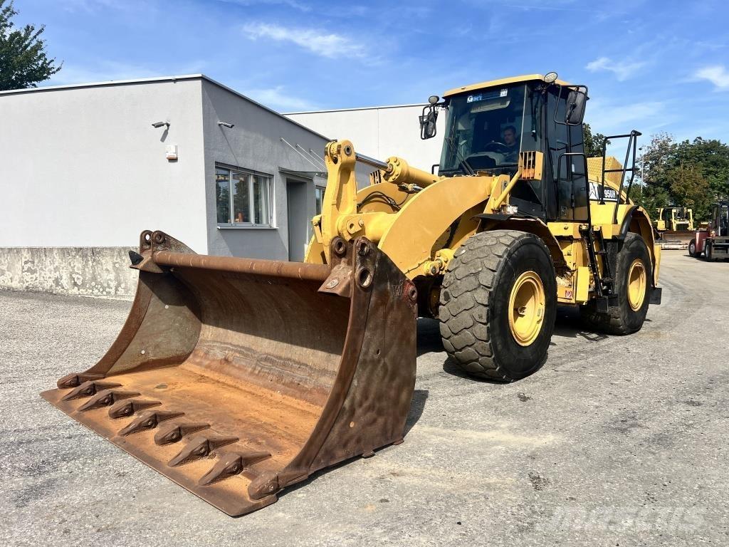 CAT 950 H Gumikerekes homlokrakodók