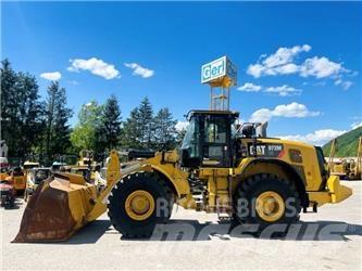 CAT 972M XE Gumikerekes homlokrakodók