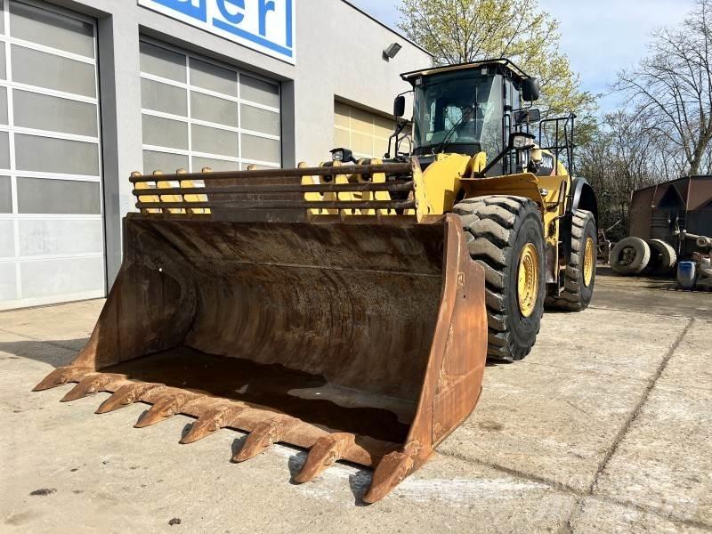 CAT 980 K Gumikerekes homlokrakodók