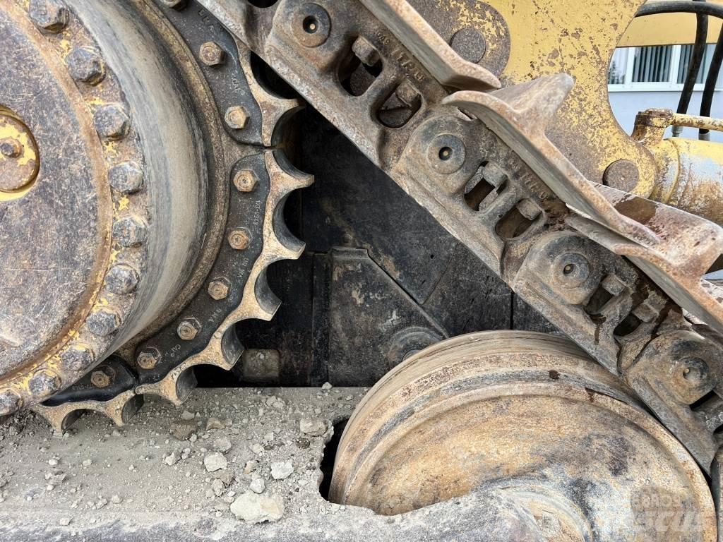 CAT D 7 H lánctalpas dózerek
